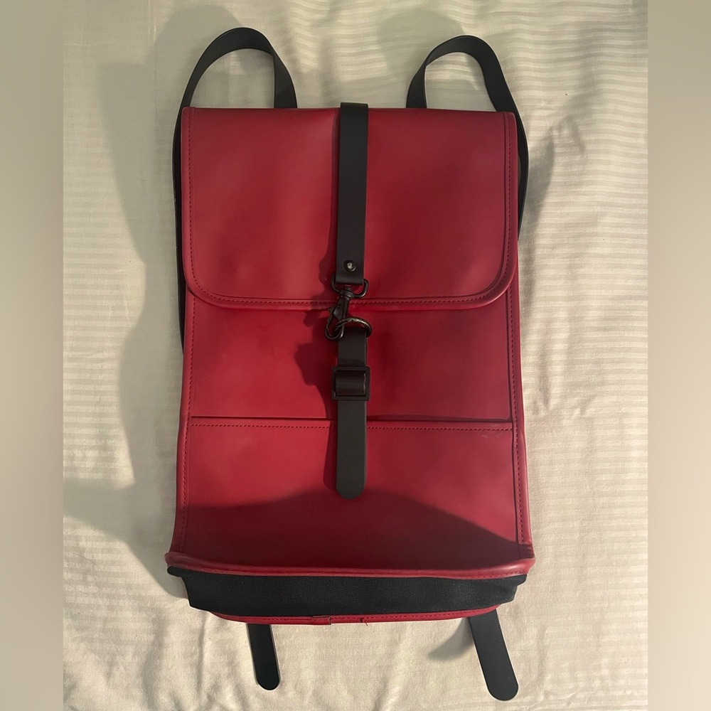Rains Backpack - Red